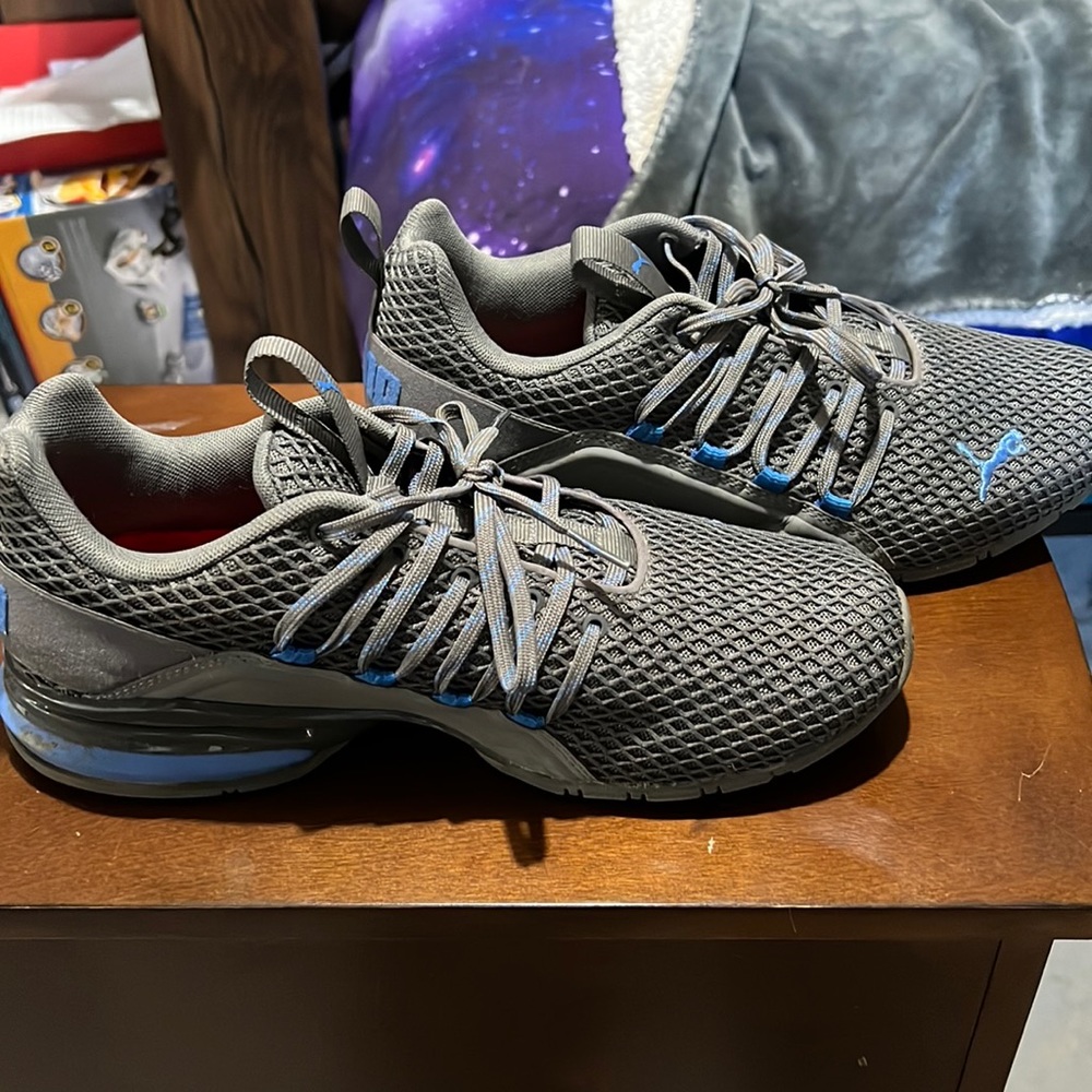 Puma sneakers